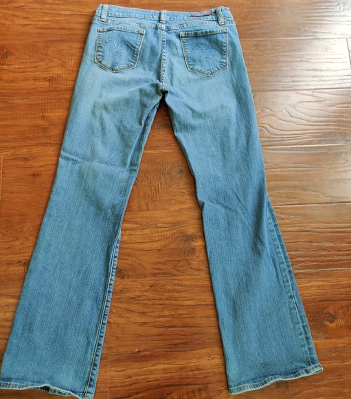 Vigoss Venice Bootcut Jean - Picture 2 of 8